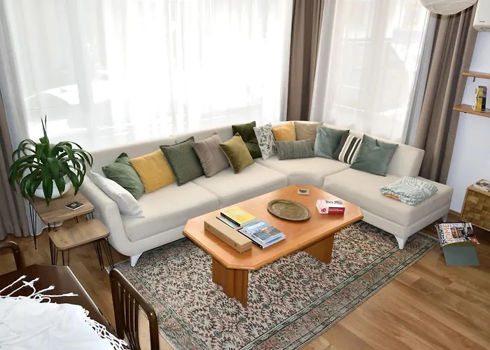 Esra's In The Heart Of The City, Near Old Town Antalya