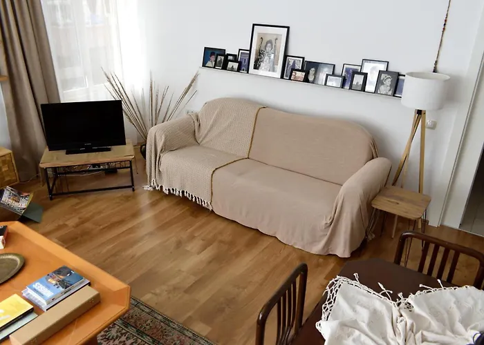 Esra's In The Heart Of The City, Near Old Town Appartement Antalya
